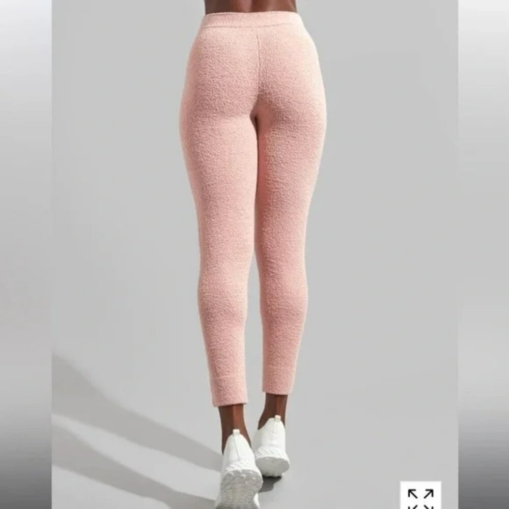 buff bunny loop yarn joggers in desert rose pink